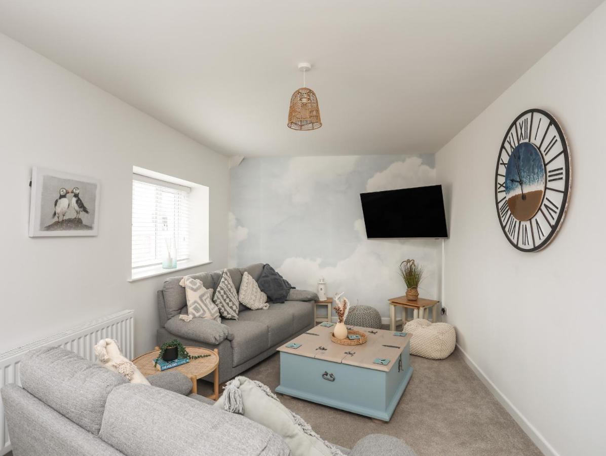 A Mor Apartment Llanfairpwllgwyngyll Bagian luar foto